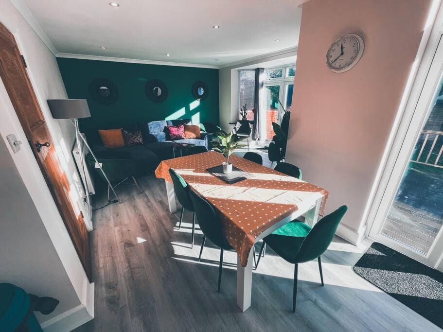 Apartament Modern 3 Ground Floor Parking And Garden Bournemouth Zewnętrze zdjęcie